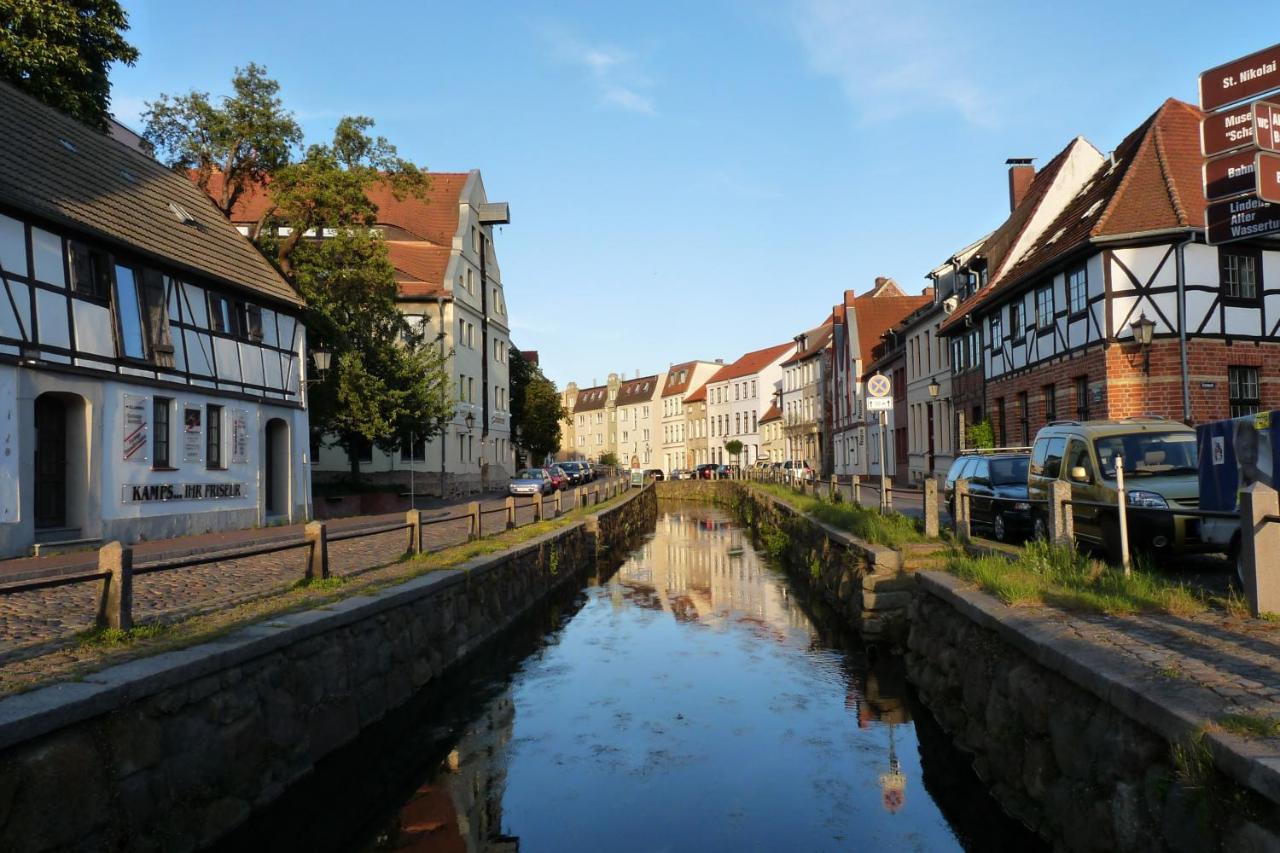 Villenappartement mit Blick ins Grüne am Rande der wunderschönen Altstadt Wißmar Exterior foto